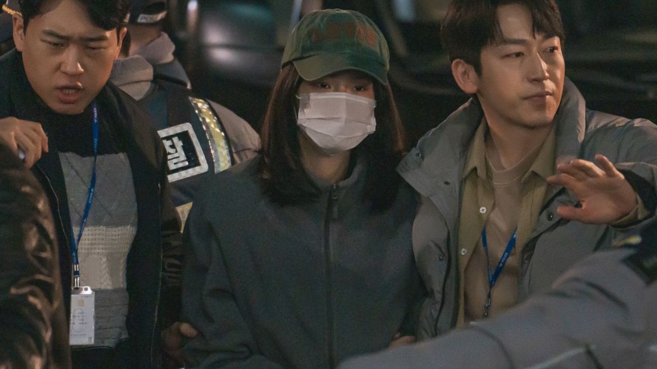 Hunter with a scalpel